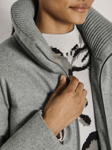 MADELEINE Winterjacke in Grau