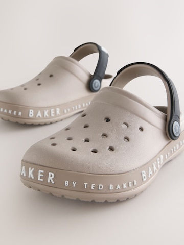 Baker by Ted Baker Открытая обувь в Серый
