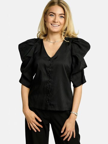 T-shirt ' WINNIE ' Liberte Essentiel en noir : devant