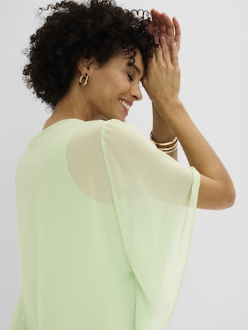 bonprix Blouse in Groen