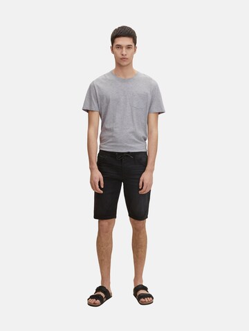 TOM TAILOR Regular Shorts in Schwarz: predná strana