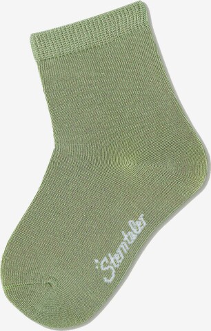 STERNTALER Socken in Grün