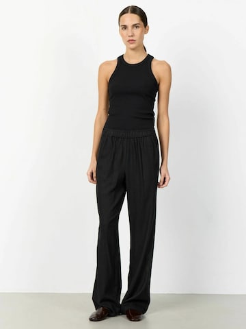 Levete Room Normalny krój Spodnie ' LR-NAJA ' w kolorze czarny: przód