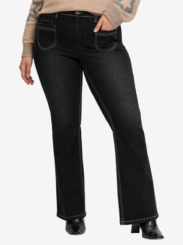 SHEEGO Boot cut Jeans in Black: front