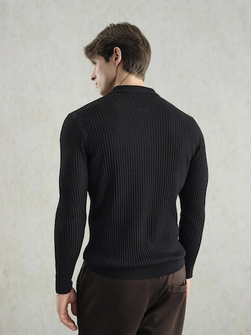 Giesto Särk 'T-Shirts', värv must