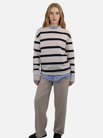 HEFTYKA Sweatshirt 'STRIPE CREW NECK SWEAT'‌ in Weiß