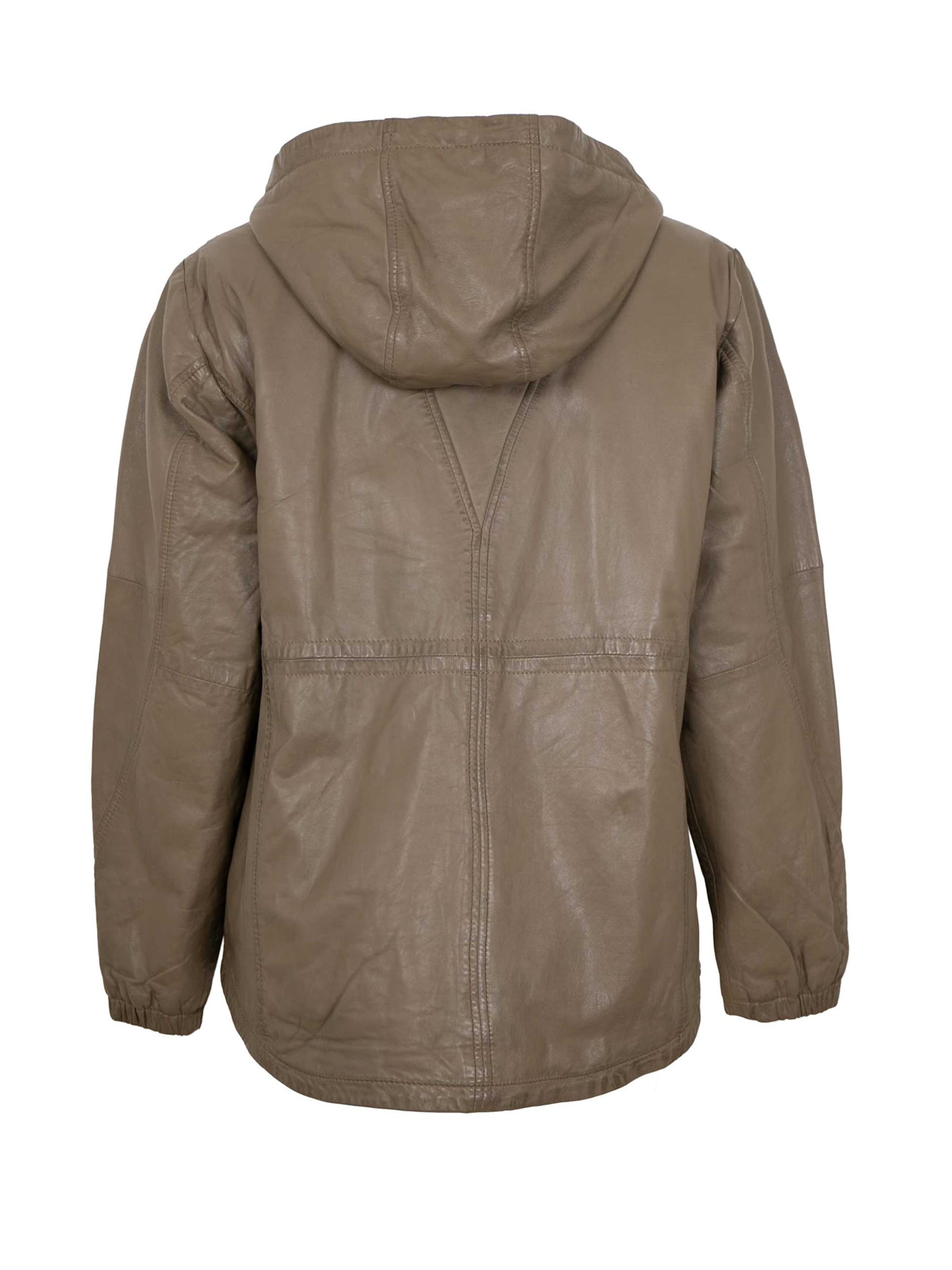 Jilani Between-Season Jacket 'Camelia' in Beige