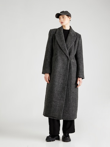 Manteau mi-saison 'Fuzzy' Gina Tricot en gris : devant