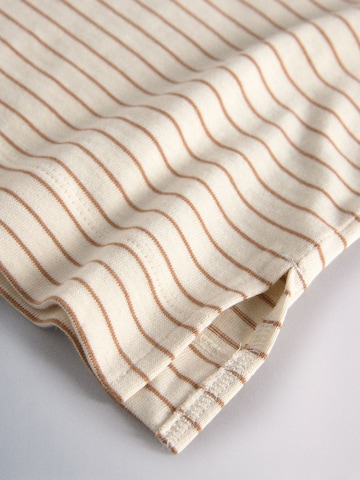 The Set T-Shirt in Beige