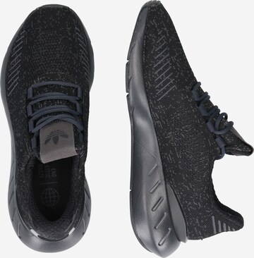 ADIDAS ORIGINALS - Zapatillas deportivas bajas 'Swift Run 22' en negro