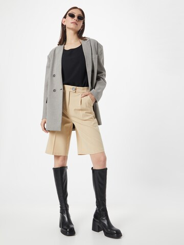 b.young Loosefit Bügelfaltenhose 'Bydanta' in Beige