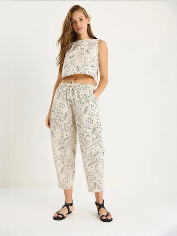 Bianco Lucci Set in Beige