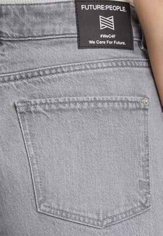 FUTURE:PEOPLE. Regular Jeans in Grau
