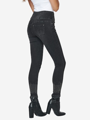 KOROSHI Skinny Jeans in Black