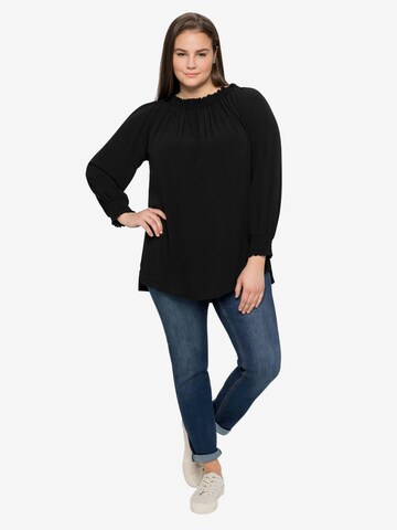 SHEEGO Tunic in Black