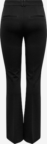 ONLY - Acampanado Pantalón de pinzas 'PEACH' en negro