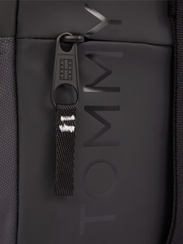 Tommy Jeans Crossbody bag 'DAILY + REPORTER' in Black