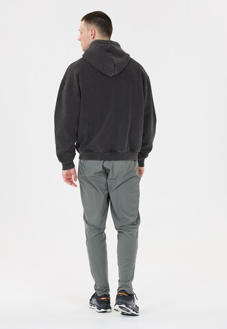 Virtus Sweatshirt 'Lloyd' in Zwart