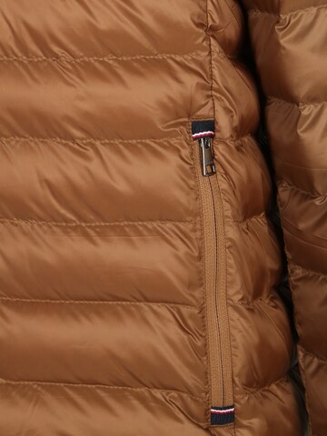 TOMMY HILFIGER Jacke in Braun