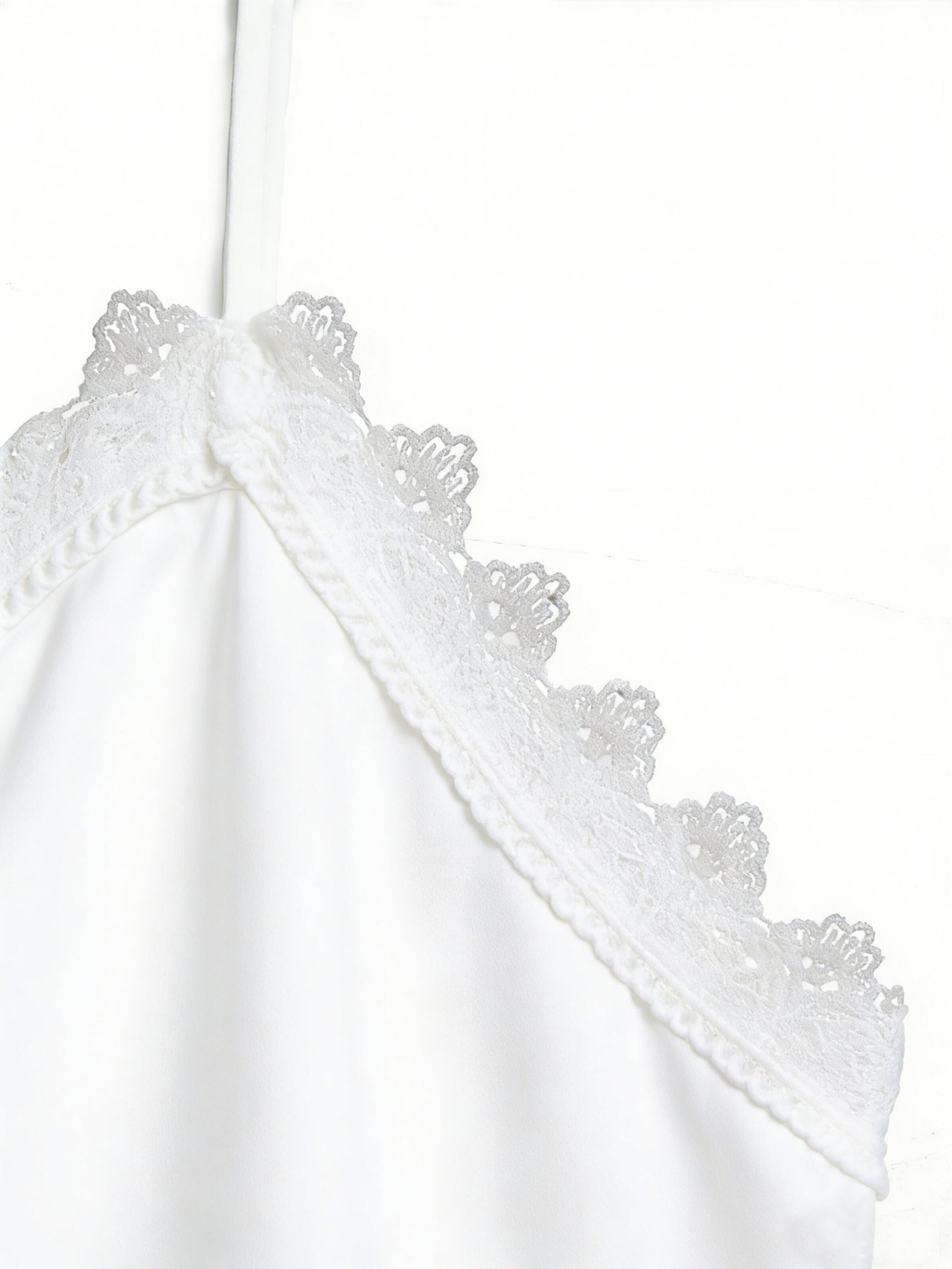 MEETWEE Top 'V-neck summer lace vest' in Wit