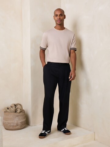 T-Shirt 'Premium' Next en gris