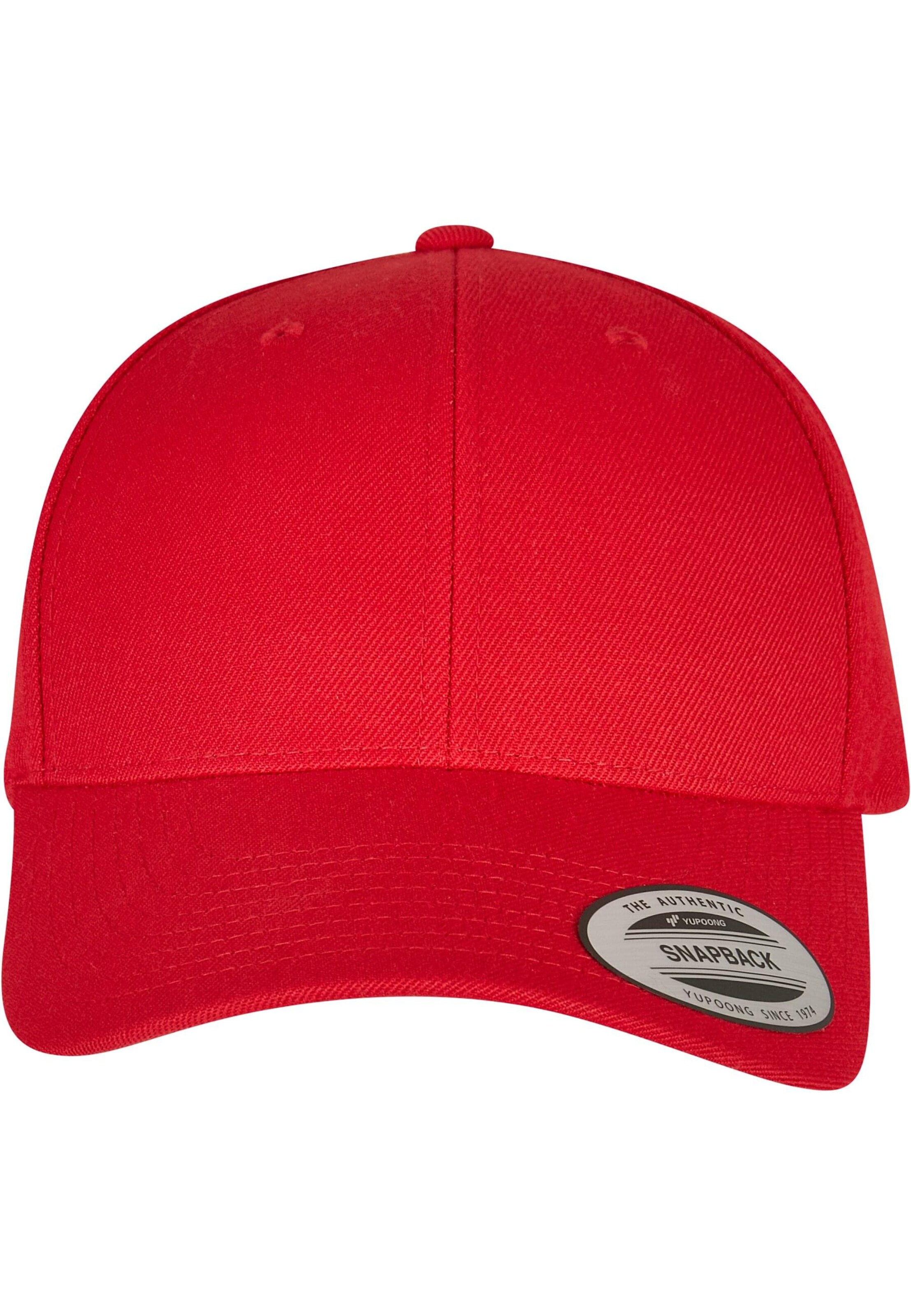 Flexfit Cap in Red
