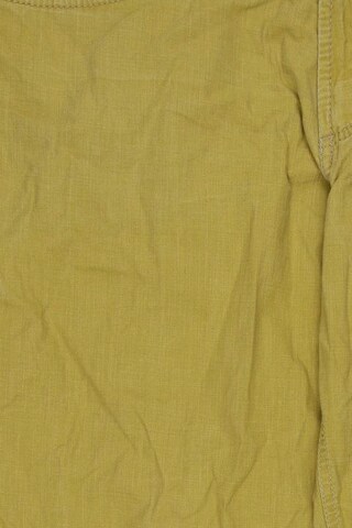 bugatti Jeans 34 in Gelb