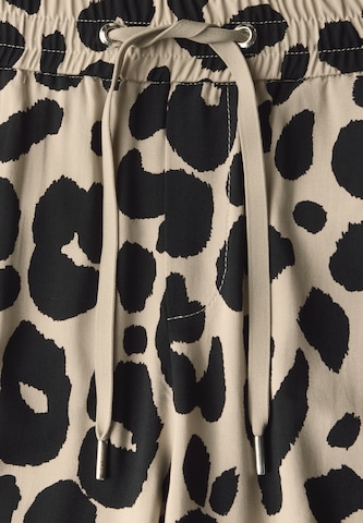 STREET ONE Loose fit Pants in Beige