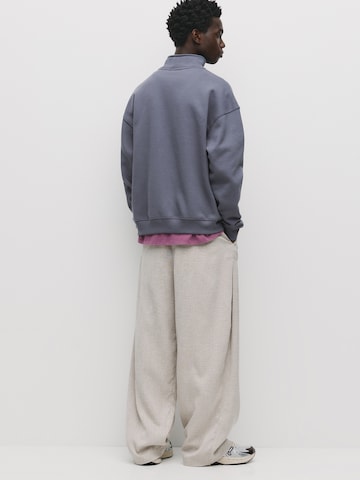 Sweat-shirt Pull&Bear en bleu