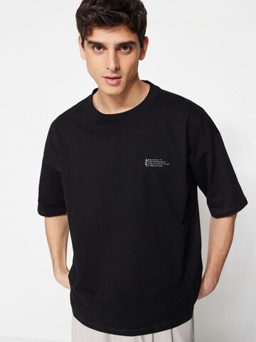 melns Trendyol T-Krekls: no priekšpuses