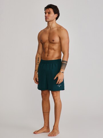 SikSilk Badeshorts in Grün