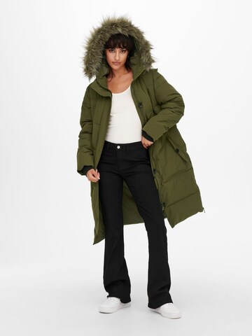 JDY Winterparka in Grün