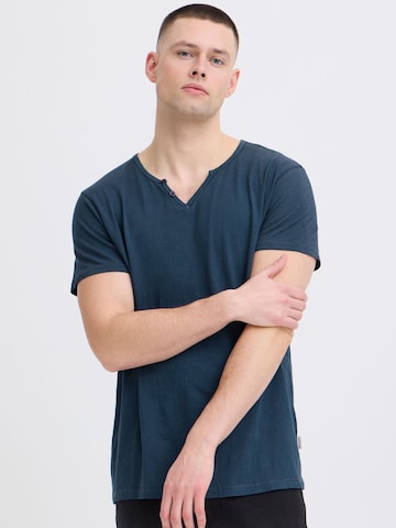 T-Shirt 'Ashton' BLEND en bleu : devant