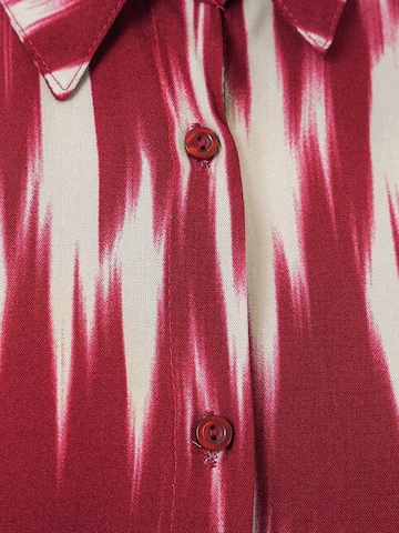 Bigdart Blouse in Red