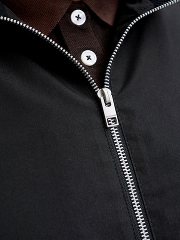 Jack & Jones Plus Преходно яке 'JJERush' в черно
