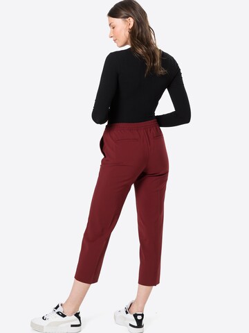 Regular Pantalon chino Banana Republic en rouge