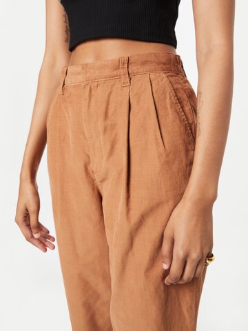 GAP Loose fit Pleat-front trousers in Brown