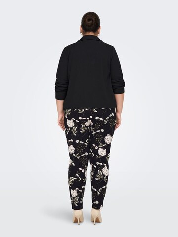 Coupe slim Pantalon chino ONLY Carmakoma en noir