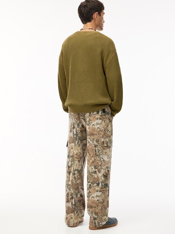 Pull&Bear Loose fit Cargo Pants in Beige
