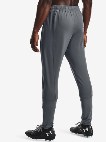 Coupe slim Pantalon de sport 'Challenger' UNDER ARMOUR en gris