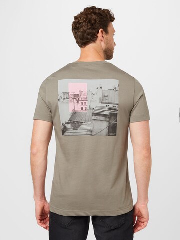 Tricou de la ESPRIT pe gri