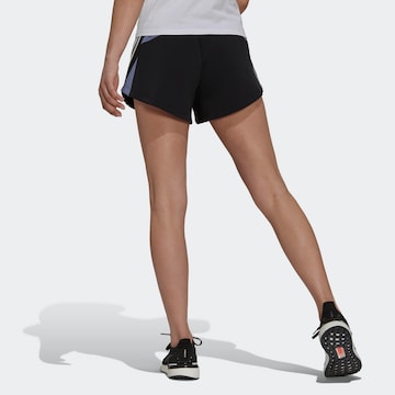 ADIDAS SPORTSWEAR Regular Sportshorts in Schwarz