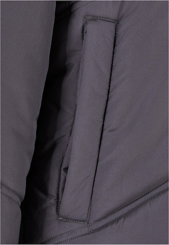 Urban ClassicsPrijelazna jakna - siva boja