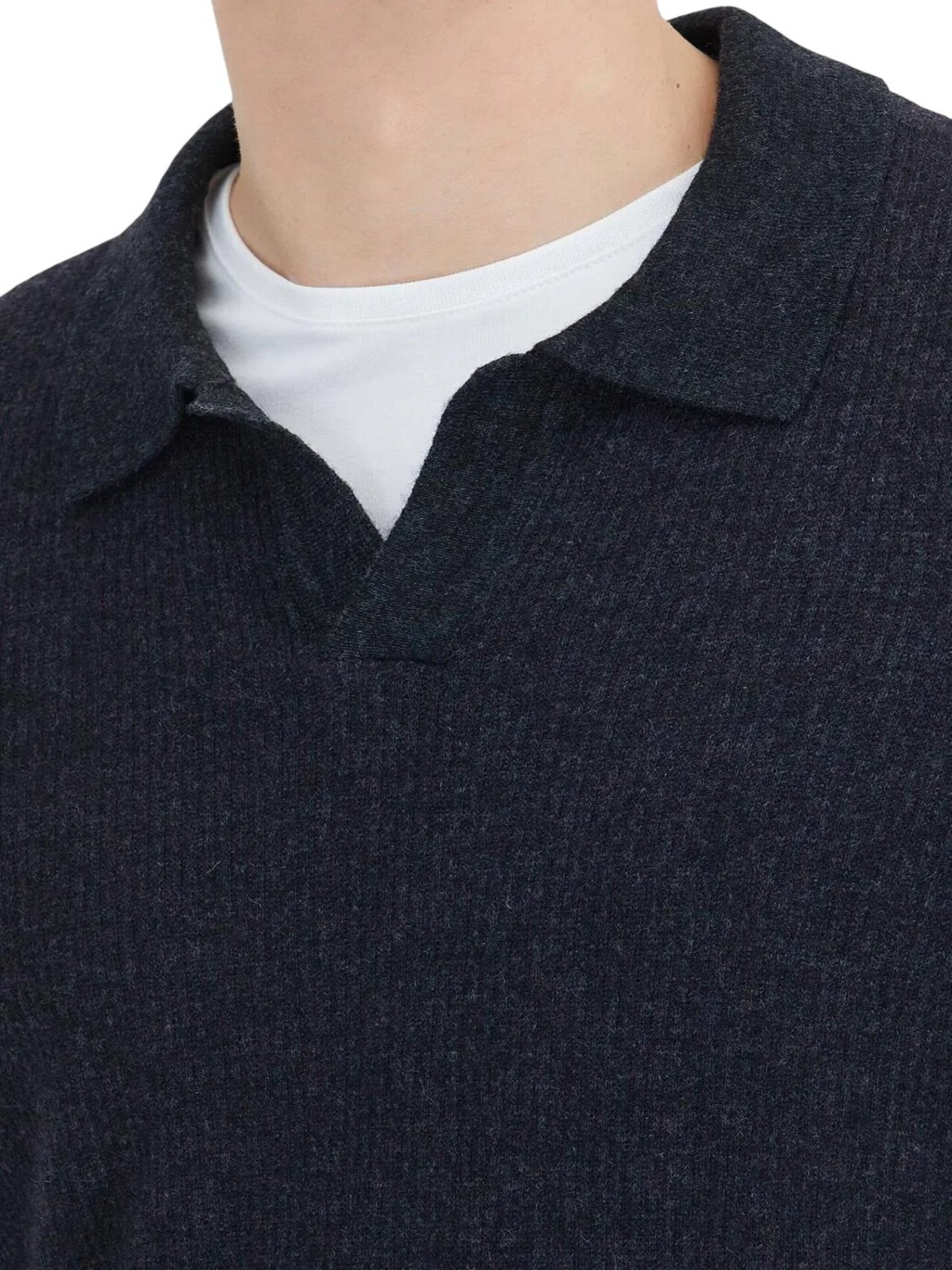 Ramsey Sweater in Grey