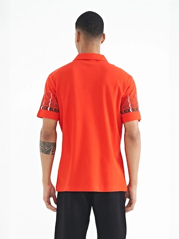 Tommy Life Shirt in Orange