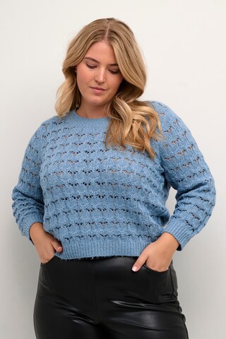 KAFFE CURVE Pullover 'Chelena' i blå: forside