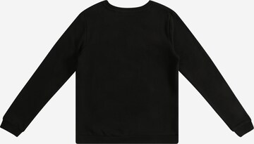 GUESS Sweatshirt i svart
