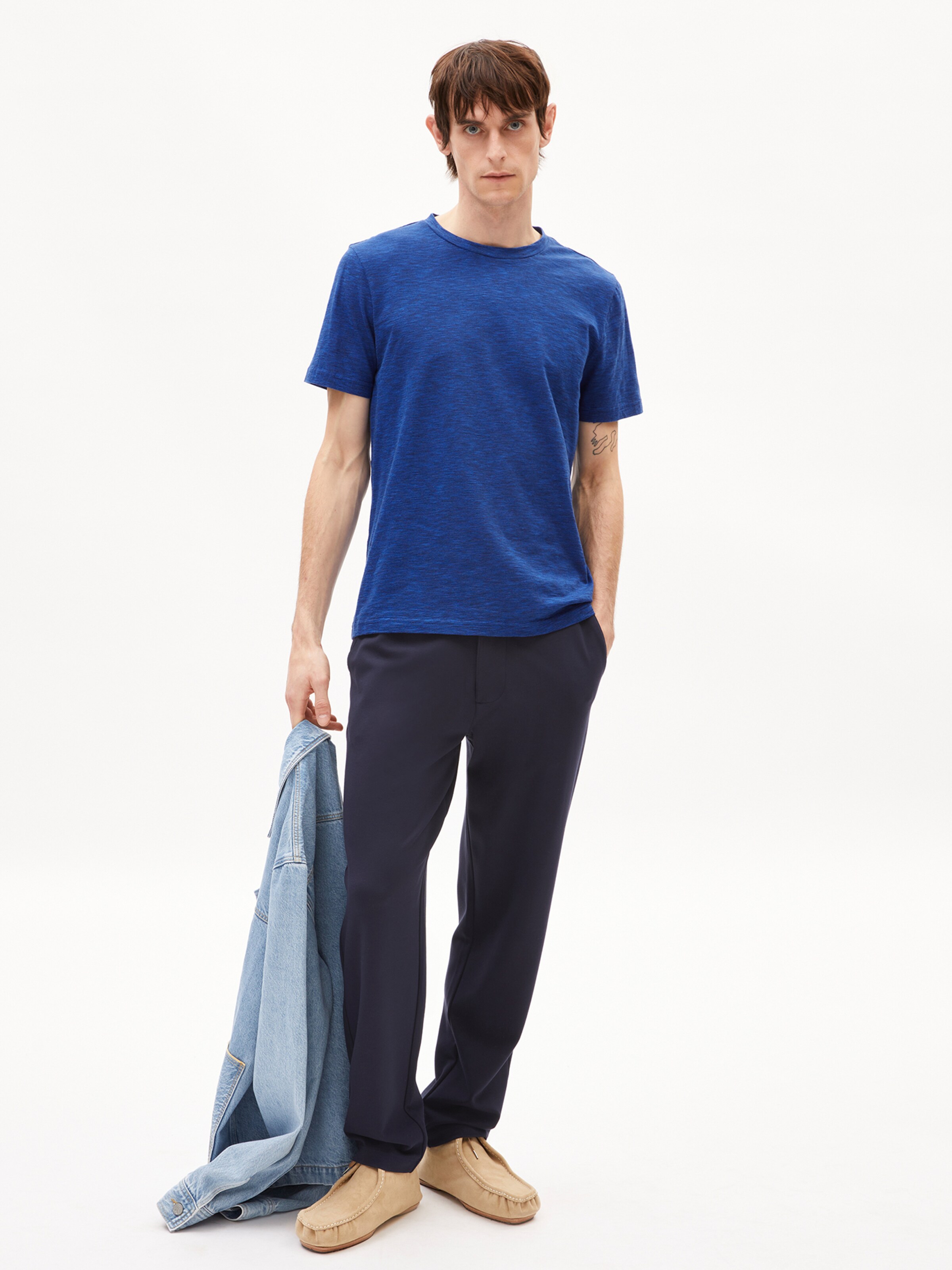 ARMEDANGELS T-Shirt ' JAAMES STRUCTURE ' in Blau: Vorderseite