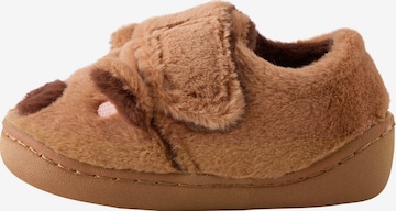 Next - Zapatillas de casa en marrón: frente