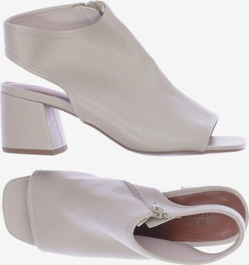 NEXT Sandals & High-Heeled Sandals in 39 in White: front